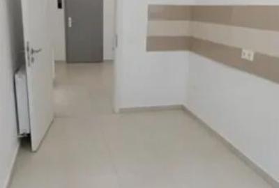 Garsoniera decomandat - zona Avantgarden - 1