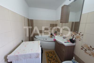 Casa 5 camere 3 bai 2 terase garaj magazie de vanzare 180 mp utili - 15