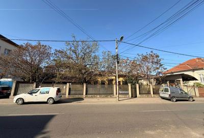 Casă cu 4 camere în Central - 7