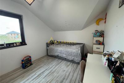 Casă individuală cu 5 camere cu Teren 403 Mp în Berceni - 12
