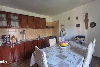 Casă cu 5 camere cu Teren 662 Mp în 1 Mai - 9