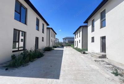 Casă cu 5 camere cu Teren 303 Mp în Central - 17