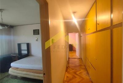 Apartament 3 camere de inchiriat Boul Rosu - 6