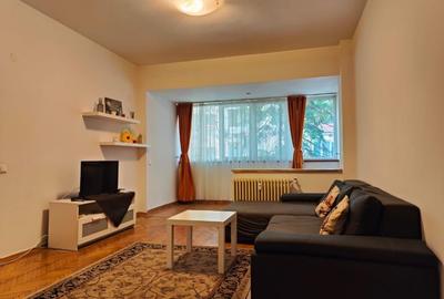 Apartament cu 2 camere decomandat în Știrbei Vodă