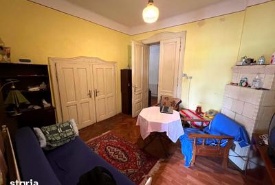 Casă cu 3 camere cu Teren 385 Mp în Titulescu - 17