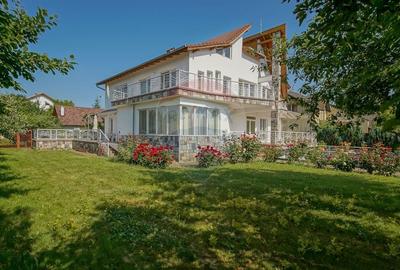 Vila impunatoare, rezidenta cu pretentii, Tractorul, Brasov - 22