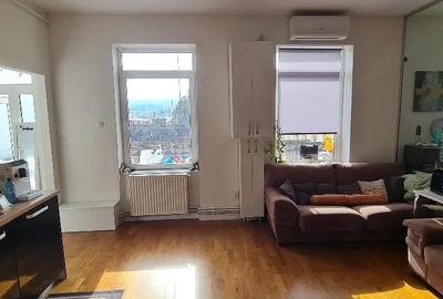 Apartament cu 3 camere decomandat în Horea - 4