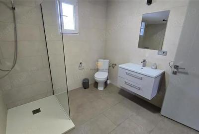Casă cu 8 camere cu Teren 1845 Mp în Dorna-Arini - 4