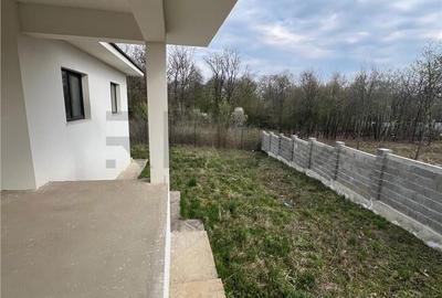 Casă cu 4 camere cu Teren 616 Mp în Paleu - 8