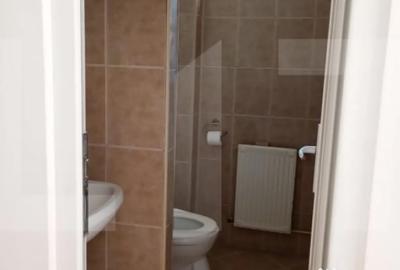 Spațiu comercial, de 375 mp, în Central - 13