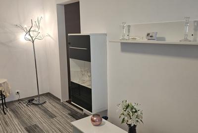 Apartament 3 camere regim hotelier, Micro 16 – Complex Siret, 65 mp - 3