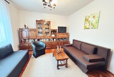 Casă cu 4 camere în Central