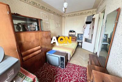 Apartament cu 4 camere semidecomandat în Cetate - 1