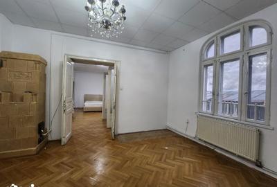 Casă cu 4 camere cu Teren 250 Mp în Calea București - 7