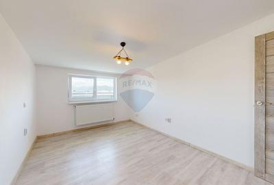 Casă cu 4 camere cu Teren 196 Mp în Tărlungeni - 11