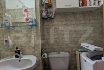 Apartament cu 3 camere decomandat în Micro 4 - 3