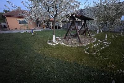 Casă cu 3 camere în Central - 2