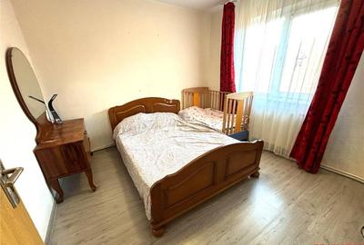 Apartament cu 3 camere semidecomandat în Central - 9