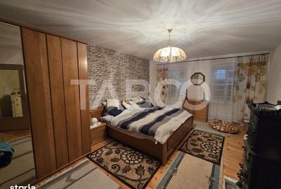 Casă cu 4 camere cu Teren 300 Mp în Roșia - 9