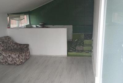 Casă cu 3 camere cu Teren 1000 Mp în Hârsești - 2