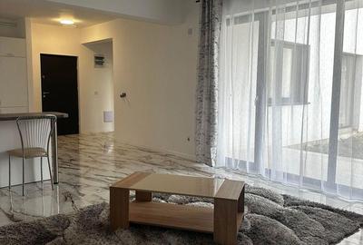 Apartament cu 3 camere în Central - 1