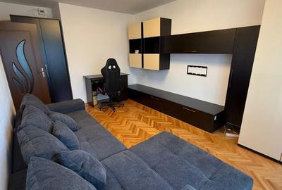Apartament cu 3 camere semidecomandat în Săsar - 1