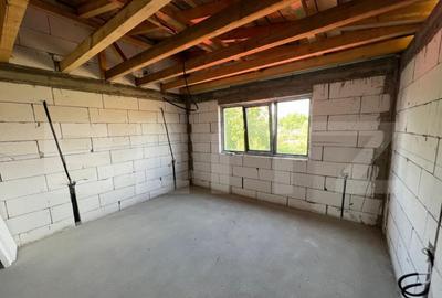 Casa P + 1 de 100 mp utili, cu 300 mp teren in zona Preajba - 1