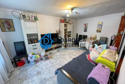 Casă cu 4 camere cu Teren 370 Mp în Piața Nouă - 14