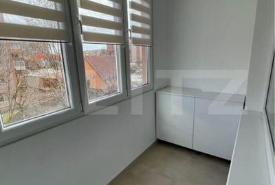 Apartament cu 2 camere decomandat în Micro 1 - 10