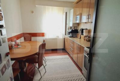 Apartament cu 3 camere decomandat, mobilat în Beclean - 2