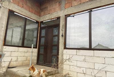 Casă cu Teren 5400 Mp în Joldești - 4