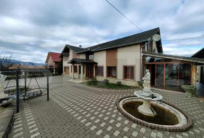Casă cu 4 camere cu Teren 834 Mp în Oarda - 11