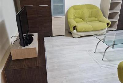 Apartament cu 3 camere decomandat în Dâmbovița - 10