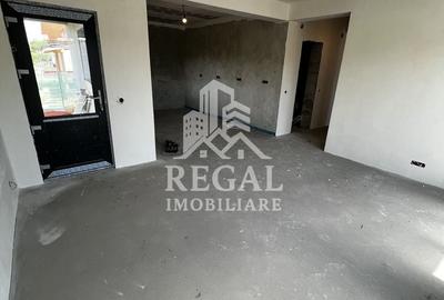 Casă individuală cu 3 camere cu Canalizare în Central - 3