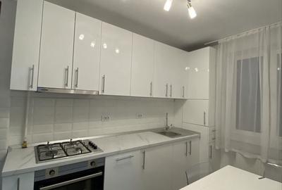Apartament cu 2 camere semidecomandat în Central - 1