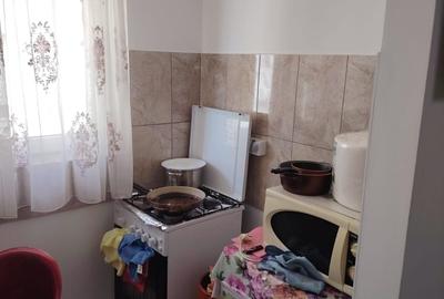 Eroii Revolutiei, Bld. Pieptanari - 1