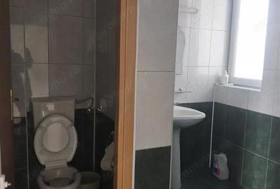 Spațiu comercial, de 400 mp, în Semicentral - 1