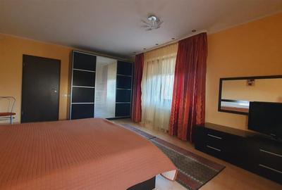 Casă individuală cu 7 camere cu Canalizare în Dobroești - 8