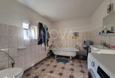 Casă cu 3 camere cu Canalizare în Marpod - 13