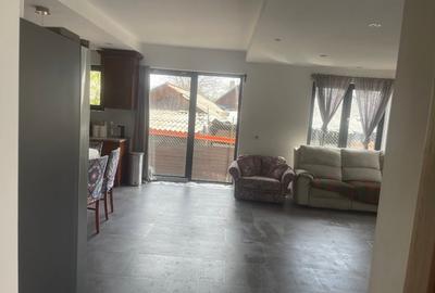 Casă individuală cu 5 camere cu Canalizare în Central - 2
