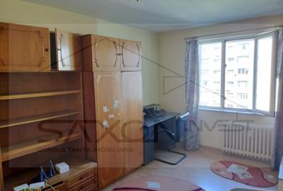 Apartament cu 3 camere în Rahova - 3