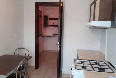 Inchiriez apartament !! - 2