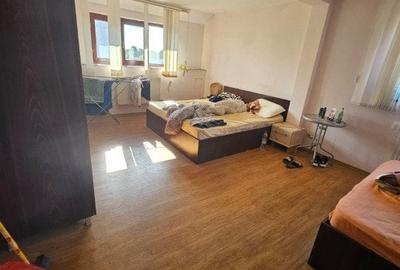 Hotel/Pensiune, de 1,271 mp, în Colentina