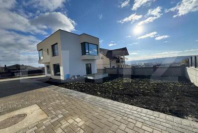 Casa moderna , cartier privat , 120 mp utili , 600 mp teren , Burdujeni - 3