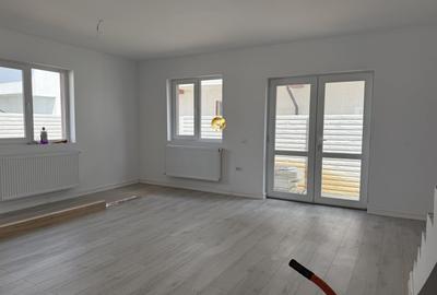 Casă individuală cu 4 camere cu Teren 200 Mp în Haliu - 5