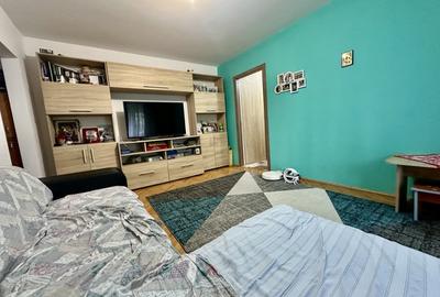 Apartament luminos cu 3 camere, decomandat, aproape de scoli - 165.000 EUR - 3