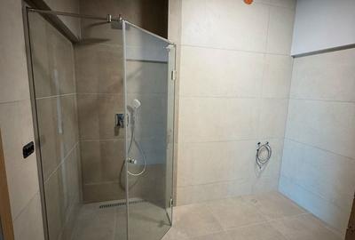 Casă cu 6 camere cu Teren 300 Mp în Titan - 5