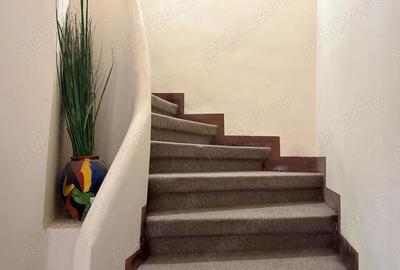 Apartament cu 5 camere semidecomandat în Calea Victoriei - 4