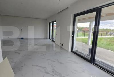 Casă cu 4 camere cu Teren 750 Mp în Păulești - 6