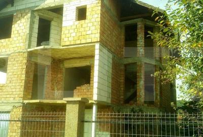 Casa cu 7 camere, 390 mp, teren 600 mp, zona Unirii - 3